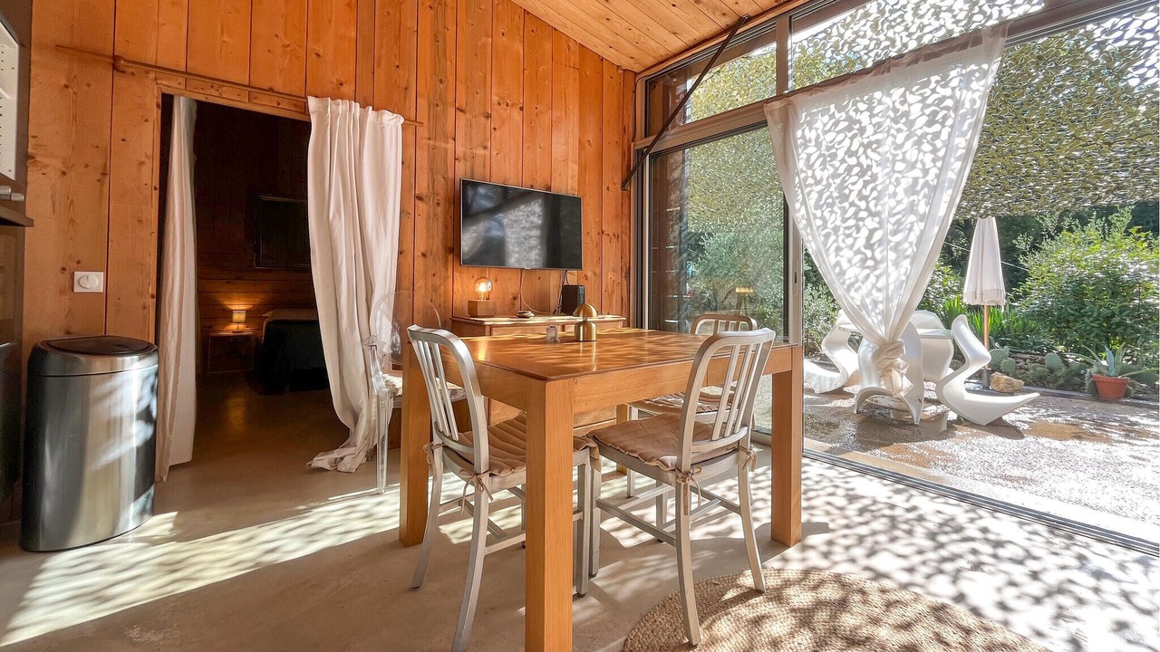 Photo of Bedroom in Salon-de-Provence