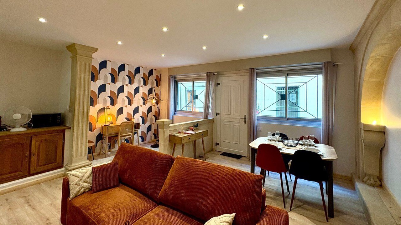 Photo of Livingroom in Faubourg