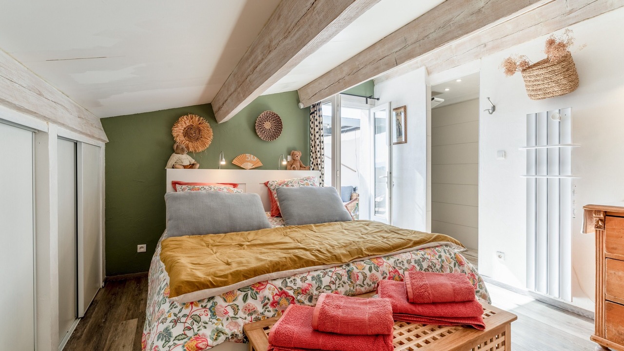 Photo of Bedroom in Roquemaure
