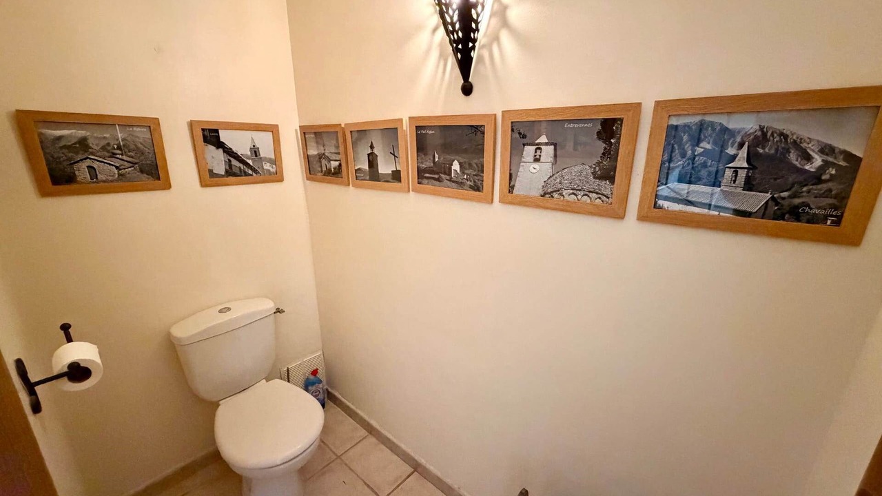 Photo of Others in Aiglun