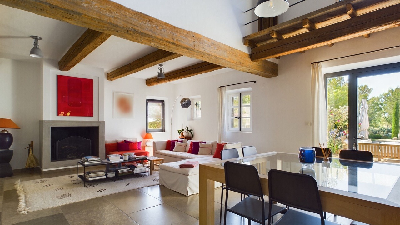 Photo of Livingroom in Paradou