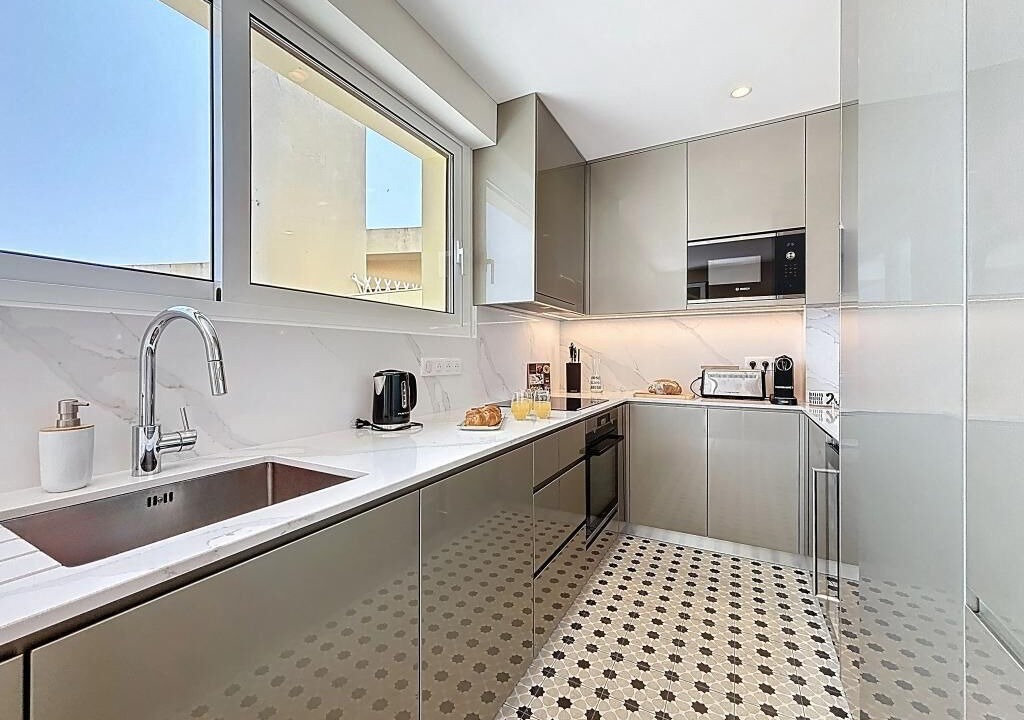 Photo of Kitchen in Prado - Republique