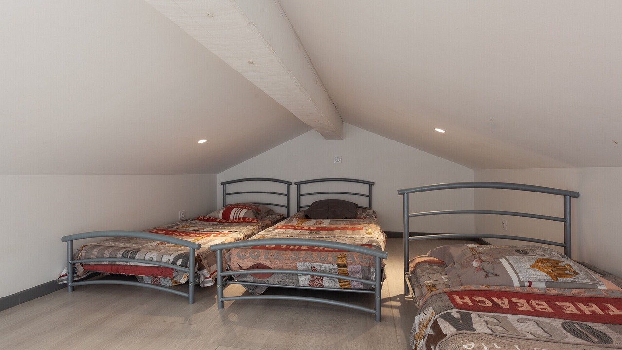 Photo of Bedroom in Saint-Mitre-les-Remparts