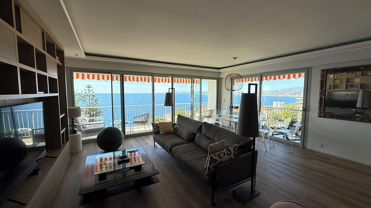 Photo of Livingroom in Mont Boron