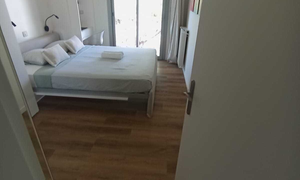 Photo of Bedroom in Mont Boron