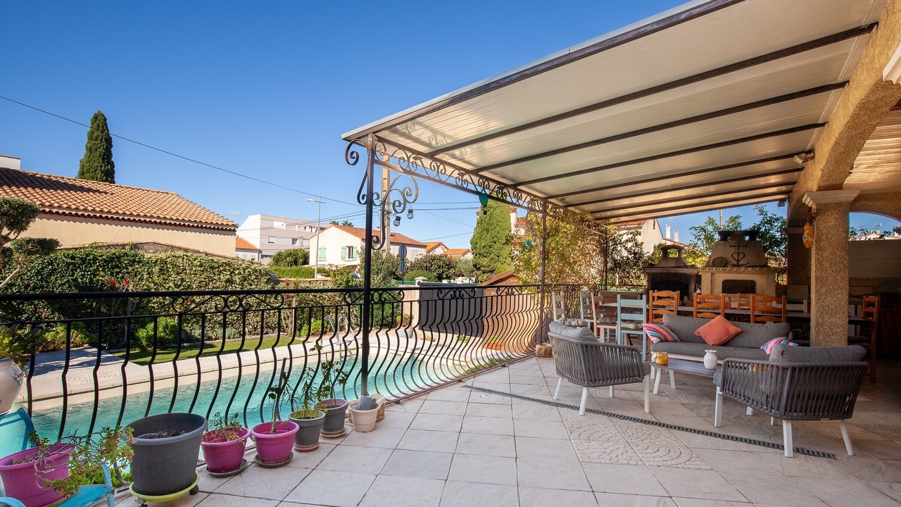 Photo of Outdoor in Port-Saint-Louis-du-Rhone