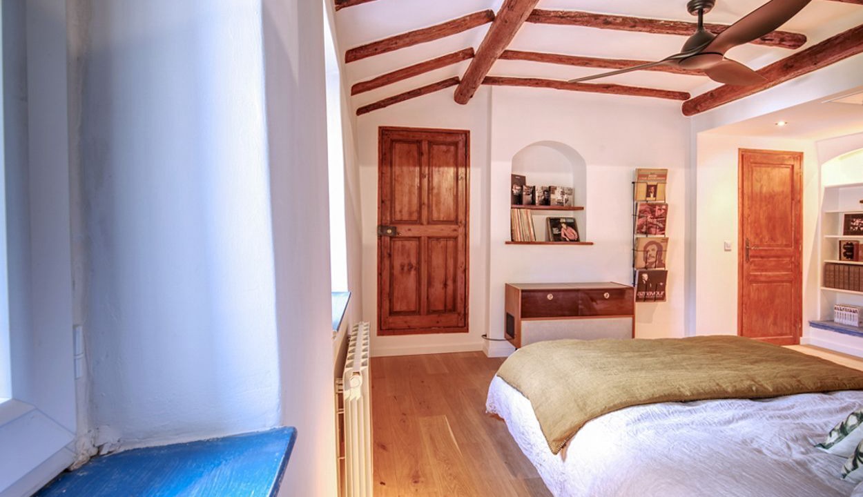 Photo of Bedroom in St.-Remy-de-Provence