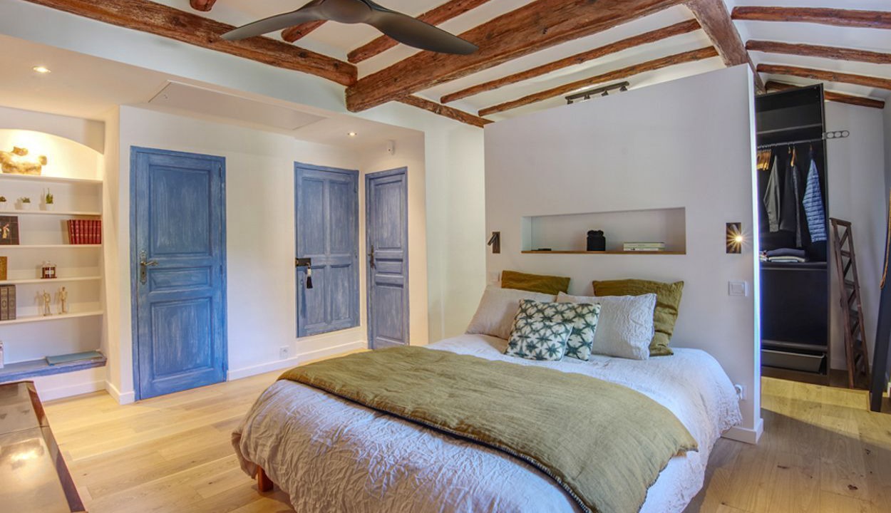 Photo of Bedroom in St.-Remy-de-Provence