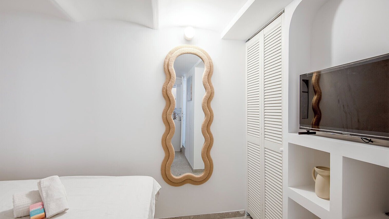 Photo of Bedroom in Saint-Lambert
