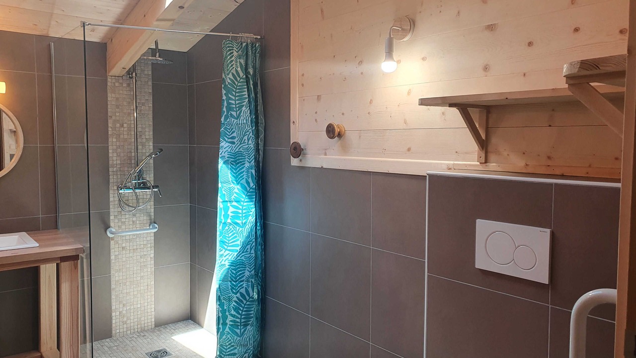 Photo of Bathroom in Guillaumes