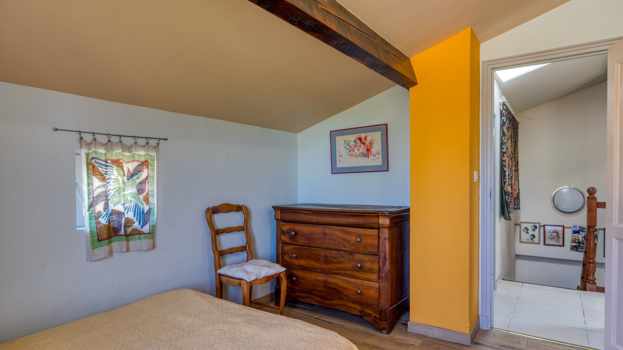 Photo of Bedroom in Lunel-Viel