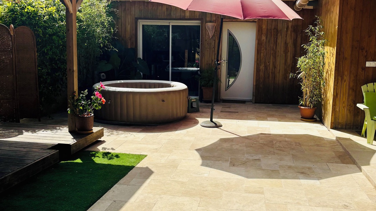 Photo of Patio Balcony in Serviers-et-Labaume