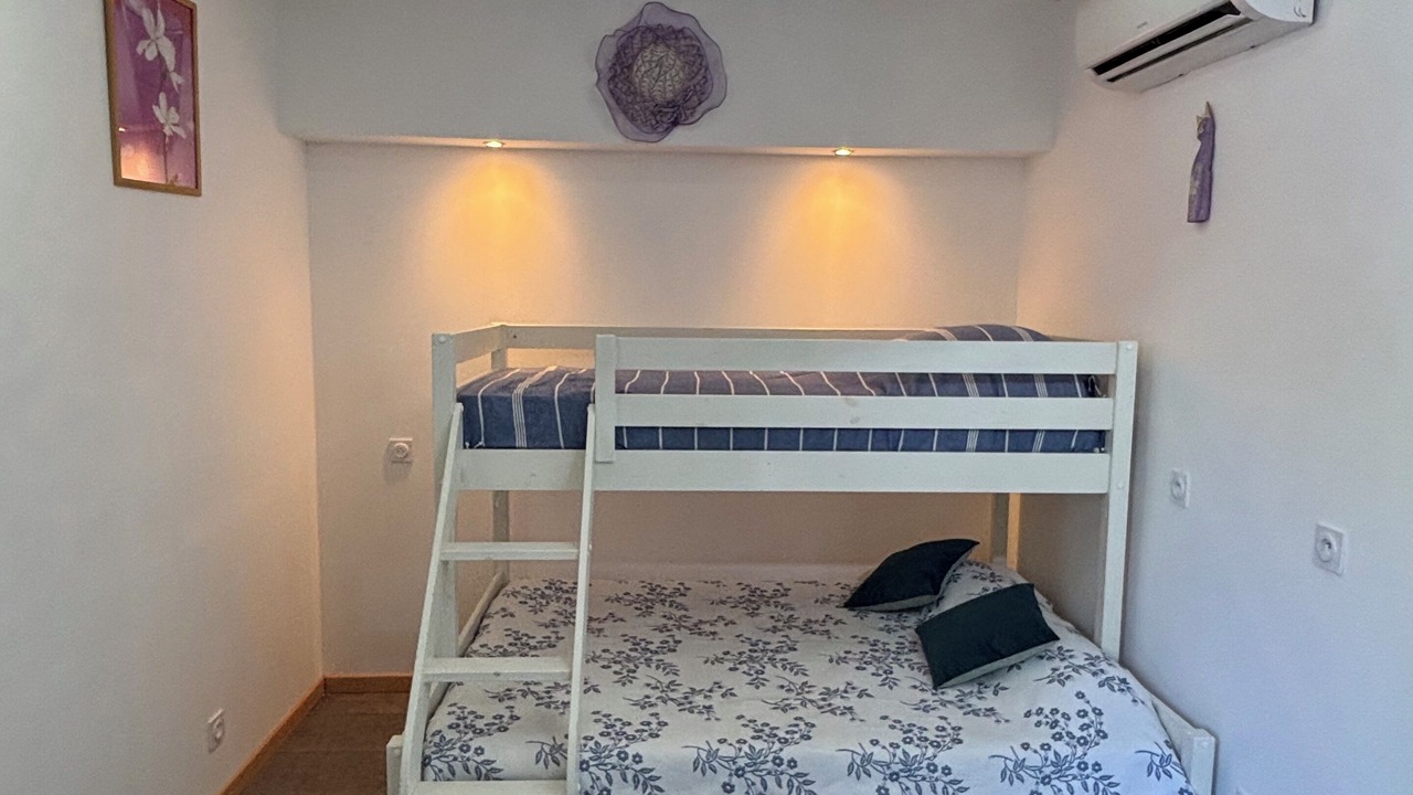 Photo of Bedroom in Serviers-et-Labaume