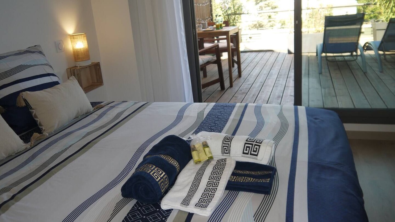 Photo of Bedroom in Eguilles