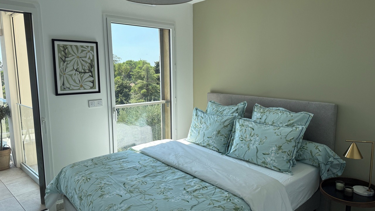 Photo of Bedroom in Eze