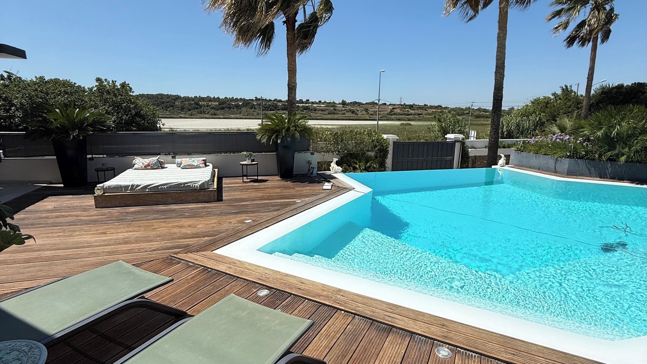 Photo of Outdoor in Istres