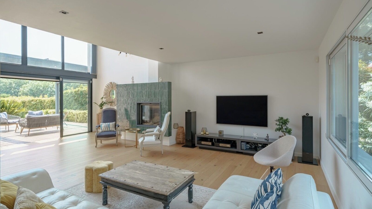 Photo of Livingroom in Gemenos