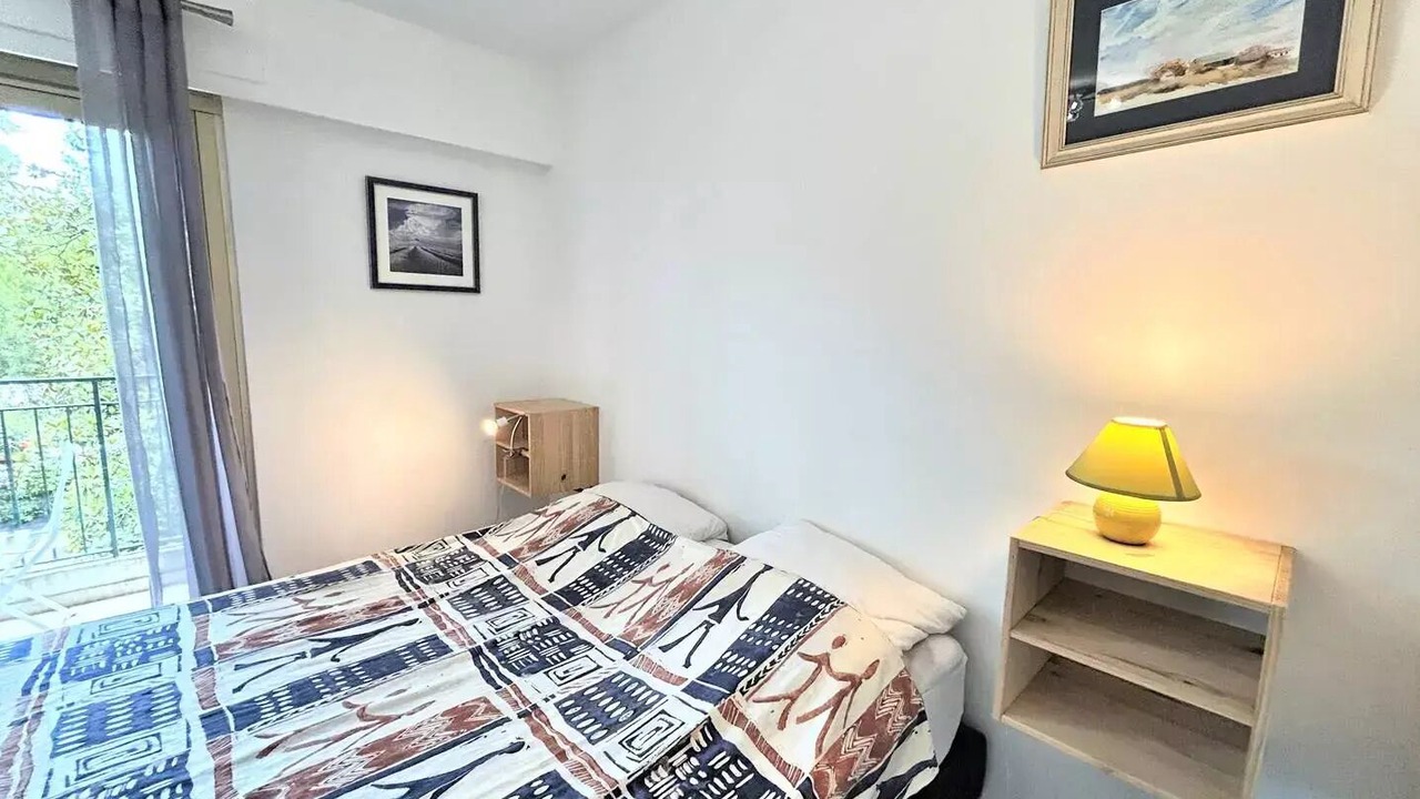 Photo of Bedroom in Greoux-les-Bains