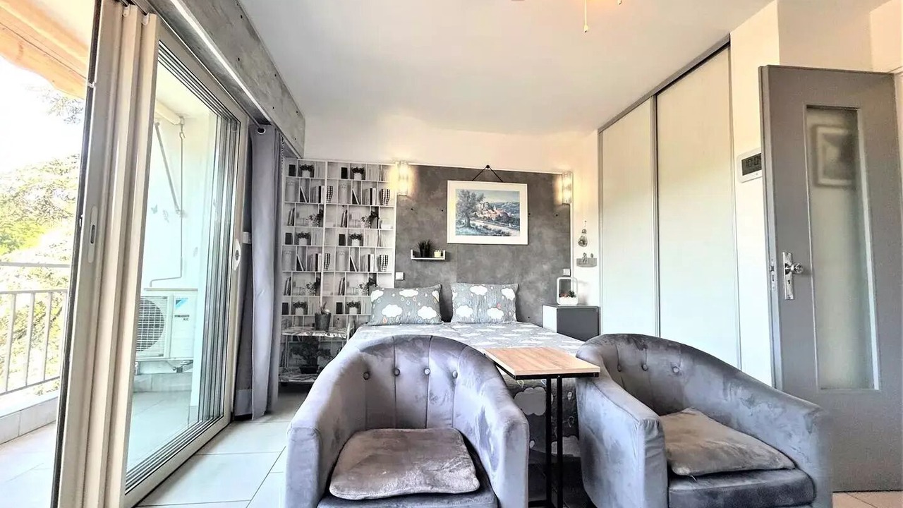Photo of Bedroom in Greoux-les-Bains