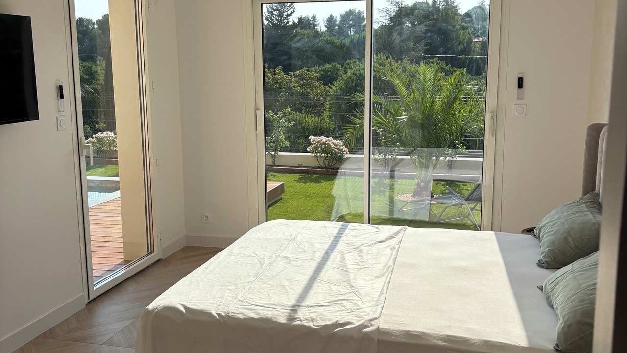 Photo of Bedroom in Caremeau