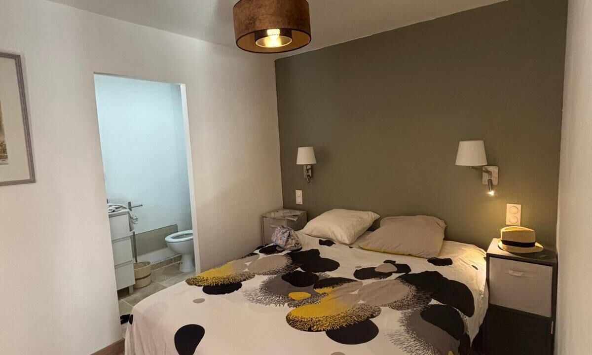 Photo of Bedroom in Hyeres