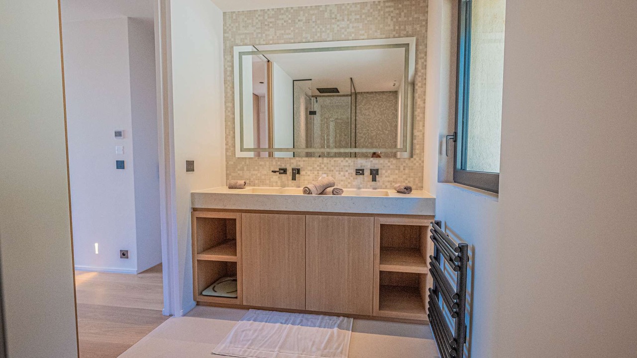 Photo of Bathroom in Guerrevieille