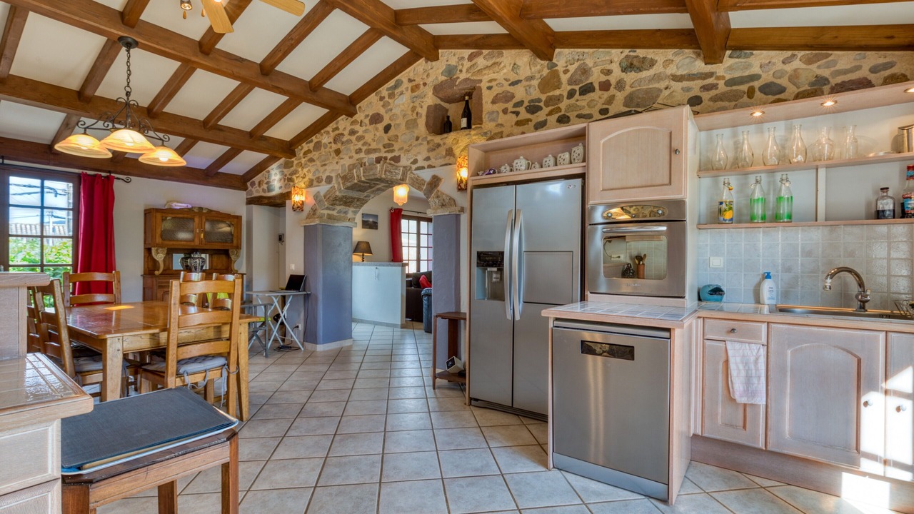 Photo of Kitchen in La Tour-Sur-Orb