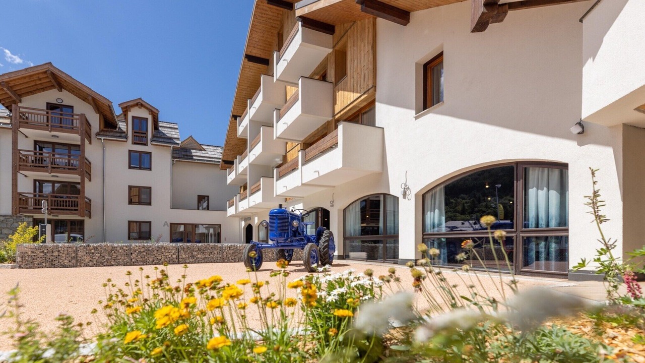 Photo of Outdoor in Chantemerle