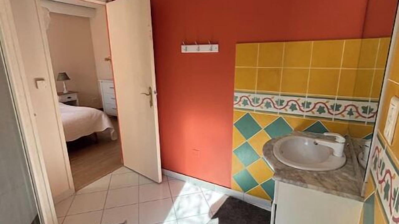 Photo of Bedroom in Cavaillon