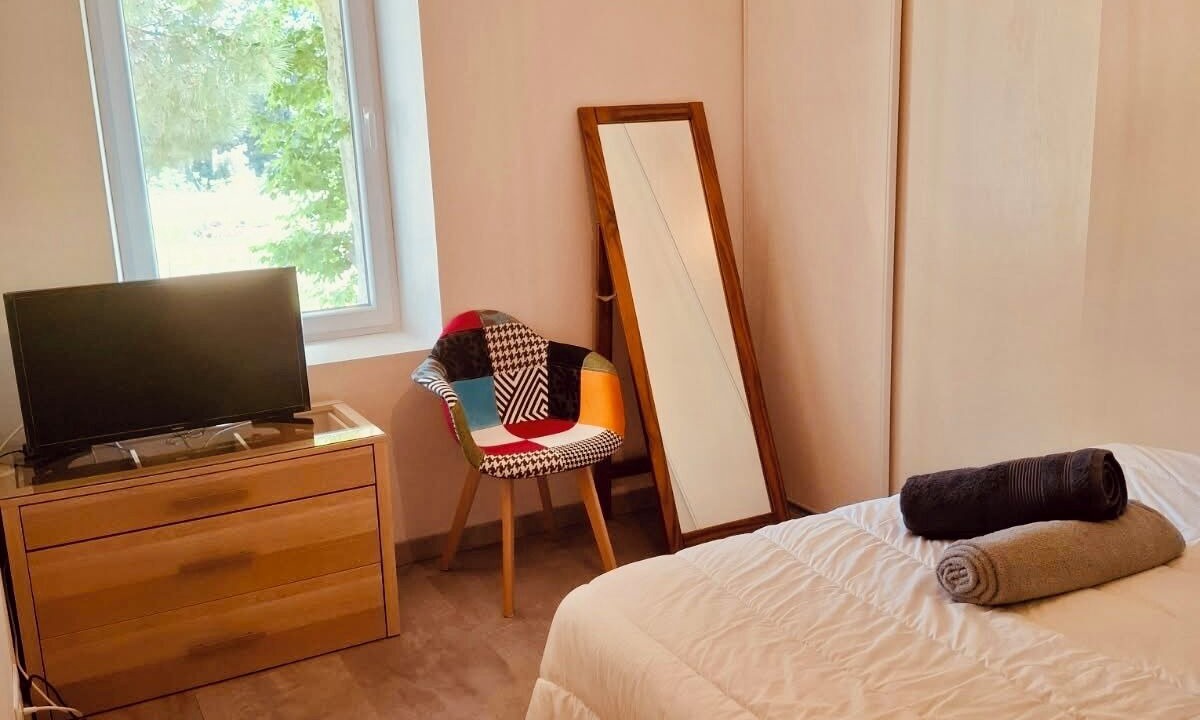Photo of Bedroom in Saint-Andiol