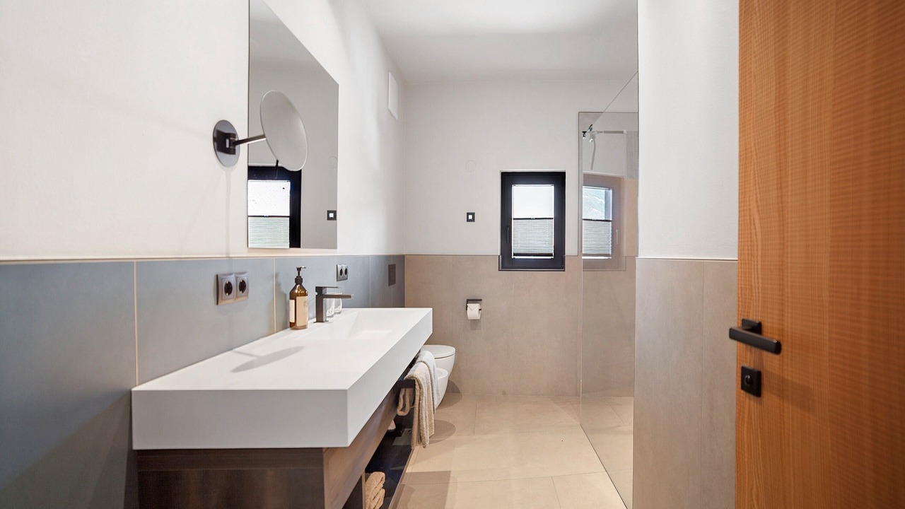 Photo of Bathroom in Schenna