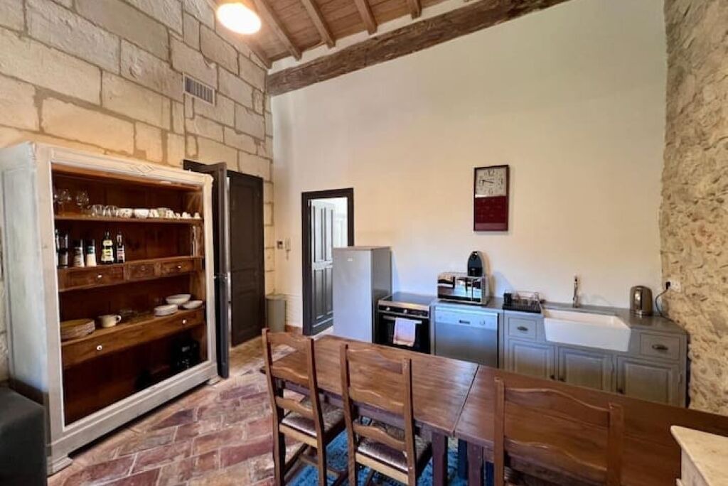 Photo of Kitchen in Quartier Administrations