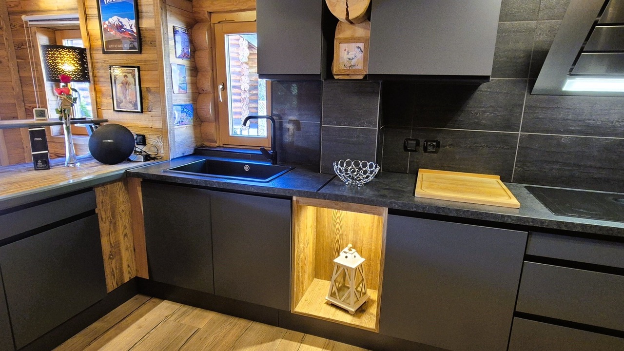 Photo of Kitchen in Allos