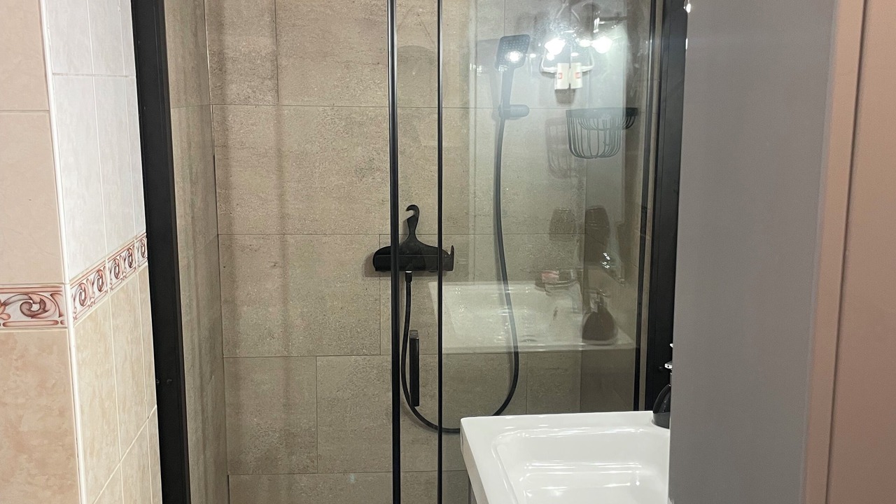 Photo of Bathroom in Volx