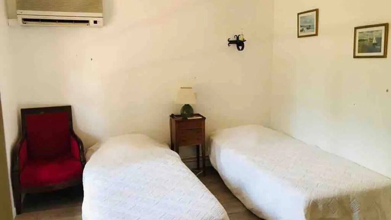 Photo of Bedroom in Saint-Mitre-les-Remparts