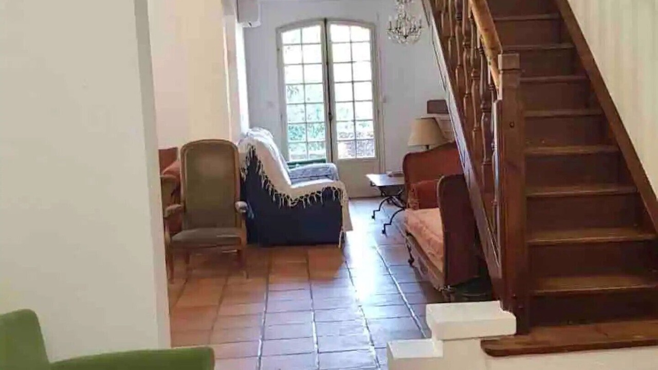 Photo of Livingroom in Saint-Mitre-les-Remparts