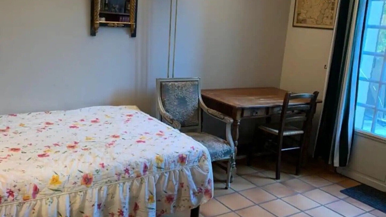 Photo of Bedroom in Saint-Mitre-les-Remparts