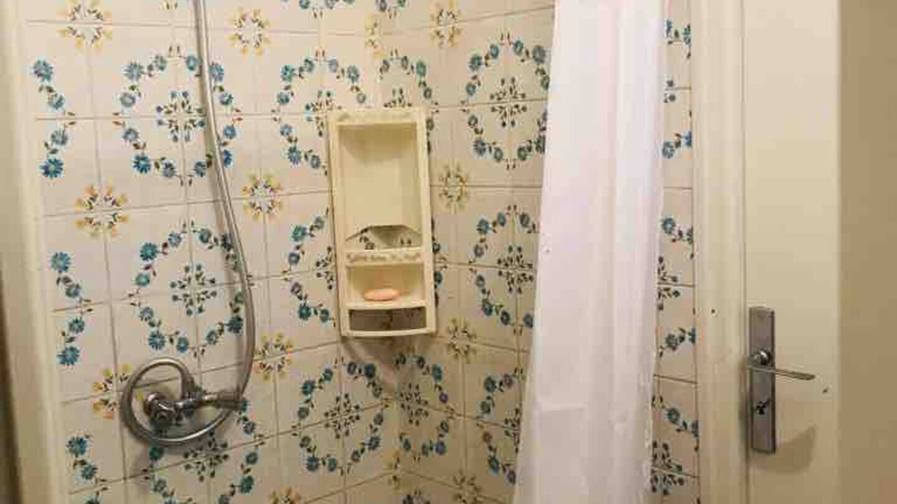 Photo of Bathroom in Saint-Mitre-les-Remparts