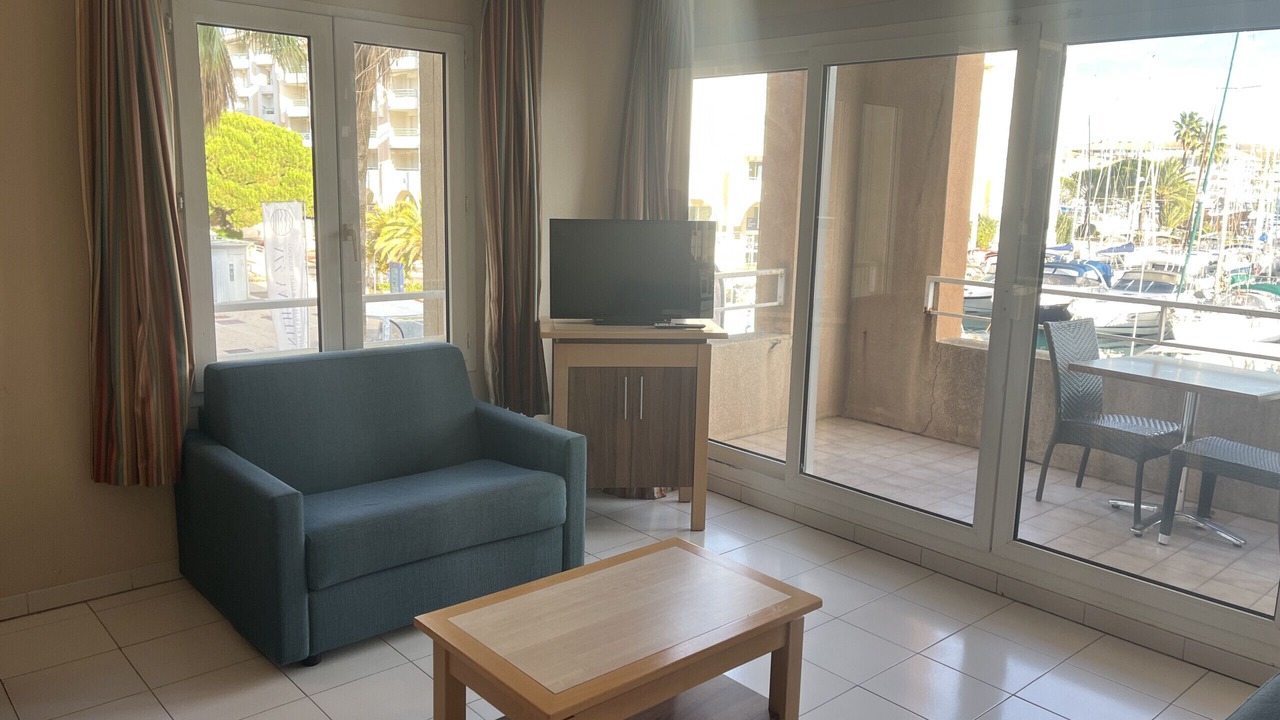 Photo of Livingroom in Frejus Port