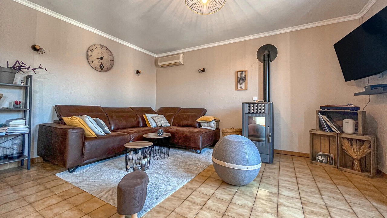 Photo of Bedroom in Cabannes