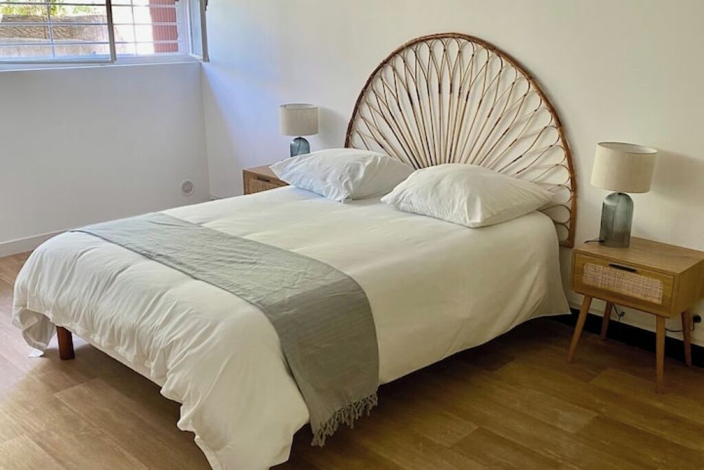 Photo of Bedroom in California - Pezou