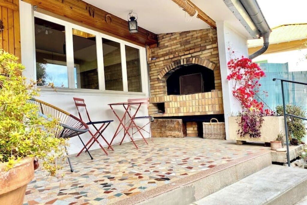 Photo of Patio Balcony in California - Pezou