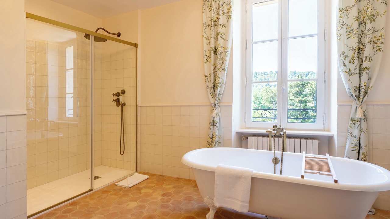 Photo of Bathroom in Ventabren