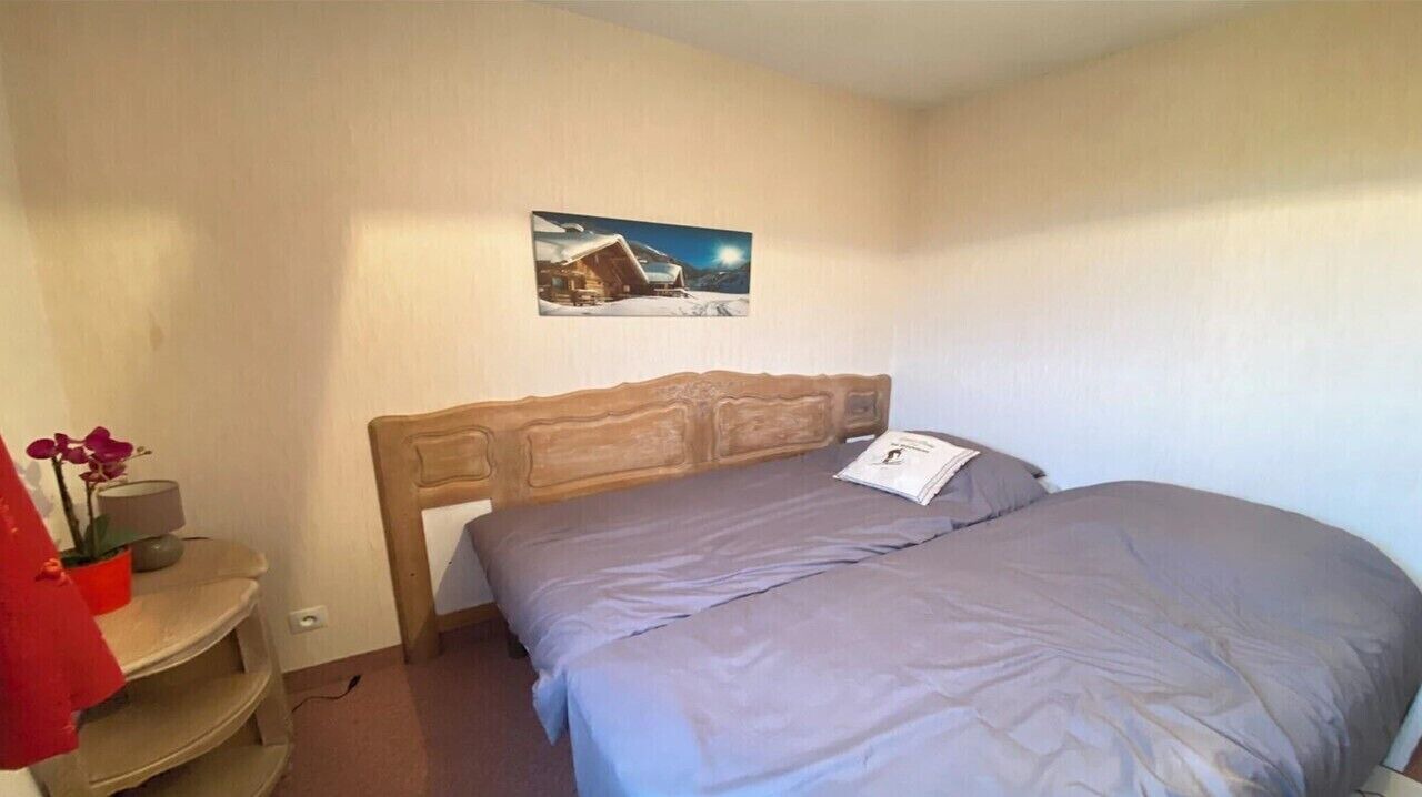 Photo of Bedroom in Peone