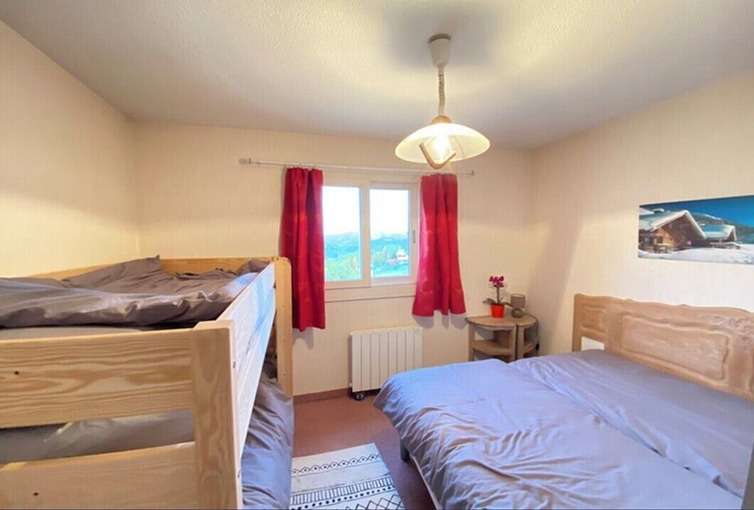 Photo of Bedroom in Peone