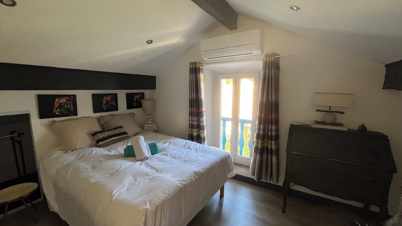 Photo of Bedroom in L'Estaque