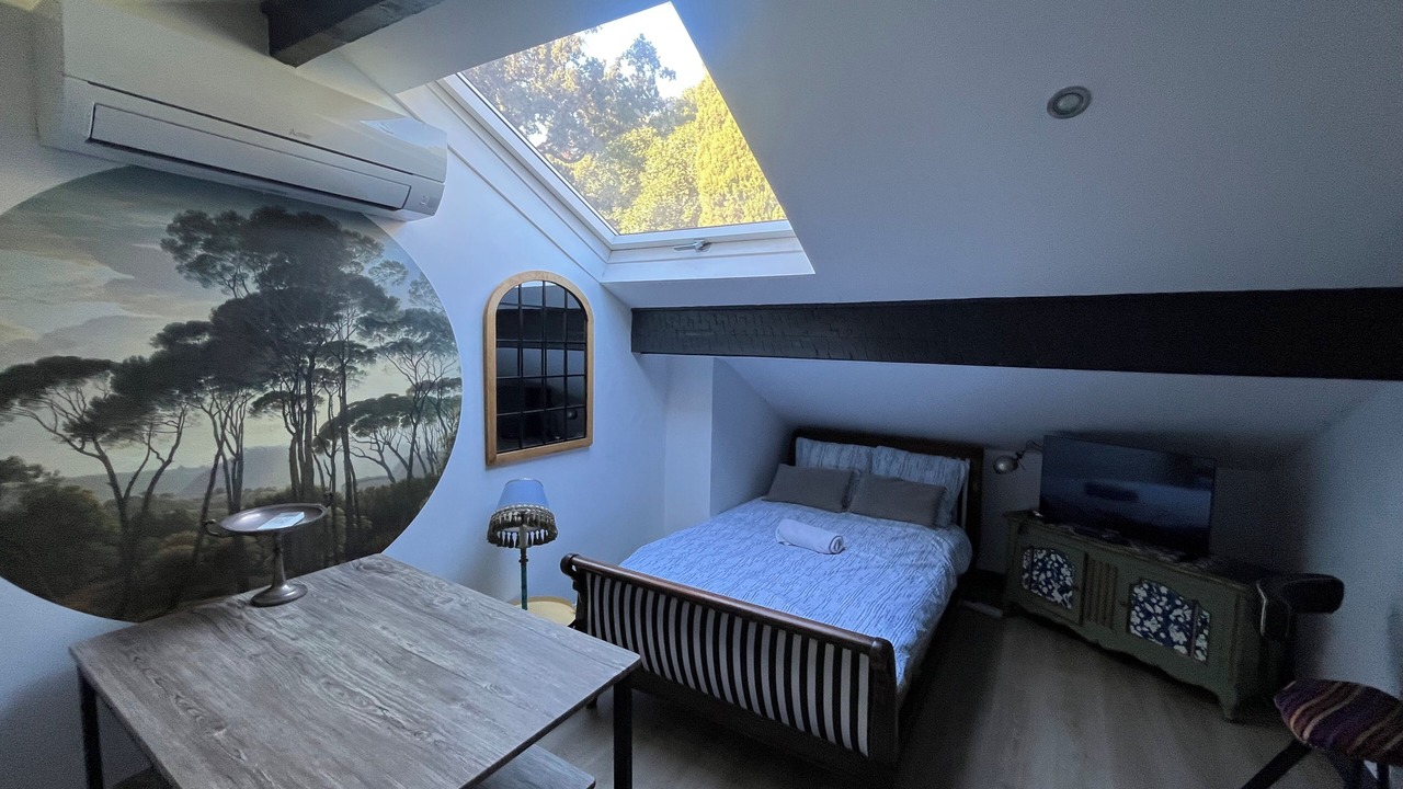 Photo of Bedroom in L'Estaque