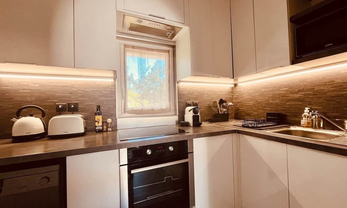 Photo of Kitchen in Simiane-Collongue