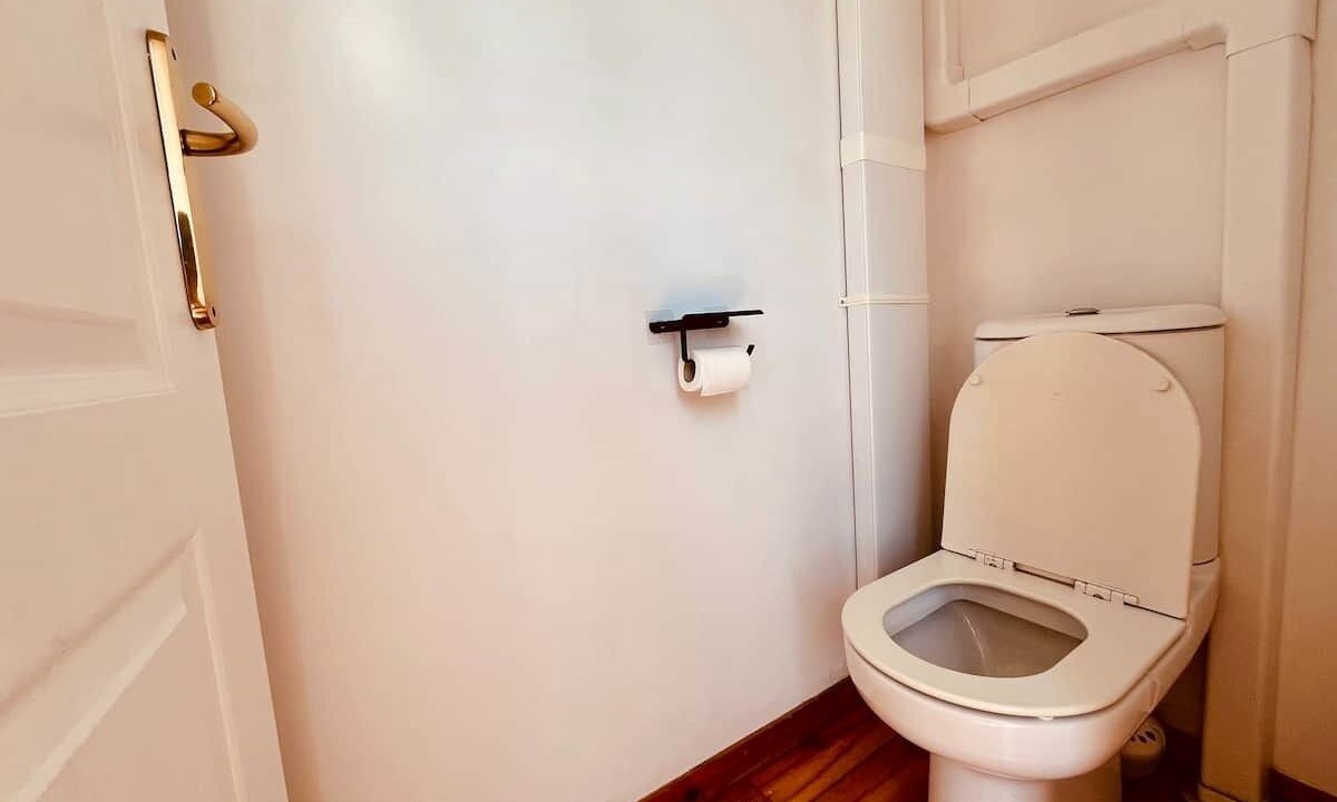 Photo of Bathroom in Simiane-Collongue
