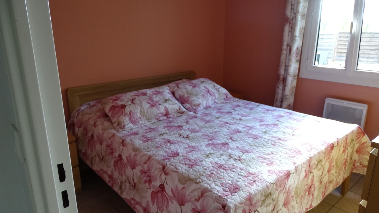 Photo of Bedroom in La Roquebrussanne